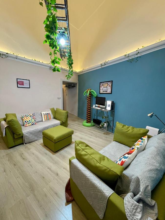 4 Balconi Rooms Paladini B&B E Appartamenti Лече Екстериор снимка