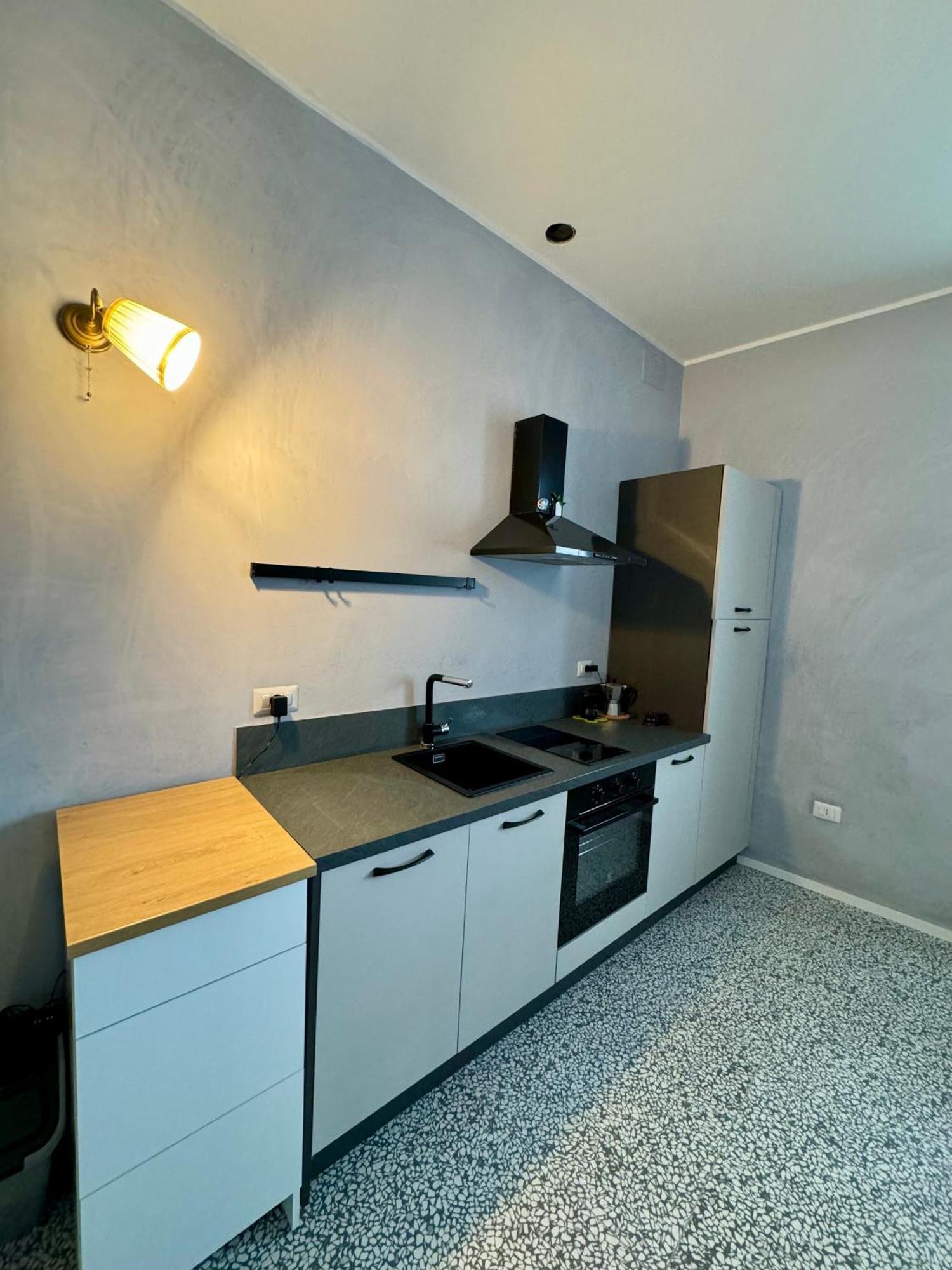 4 Balconi Rooms Paladini B&B E Appartamenti Лече Екстериор снимка